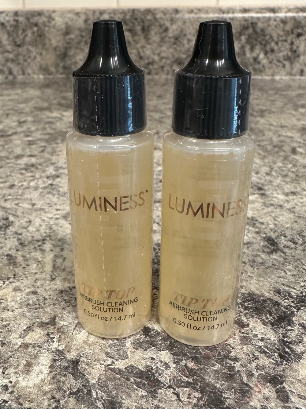 NEW 2x Luminess Tip Top Airbrush Cleaning Solution .50 fl oz